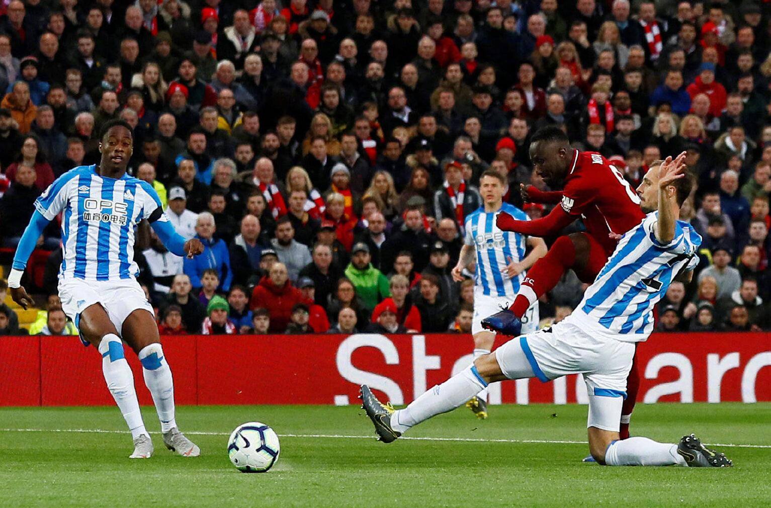 托绳越位保护开关